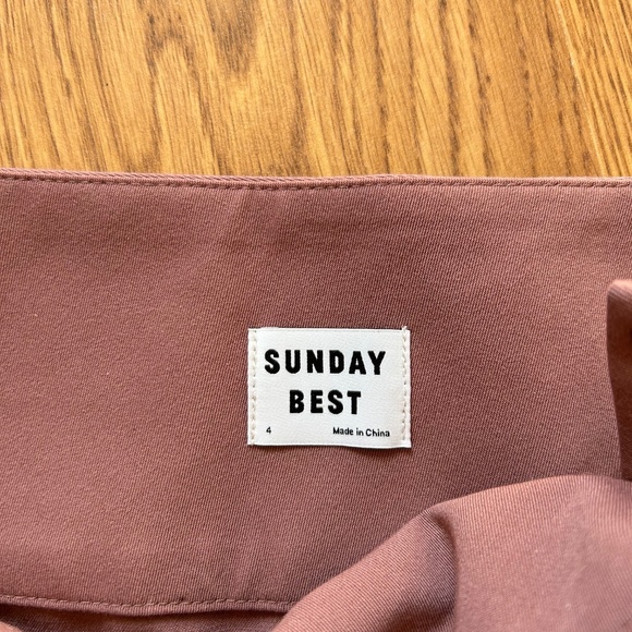 Mauve Aritzia Sunday Best Skirt - Picture 2 of 2